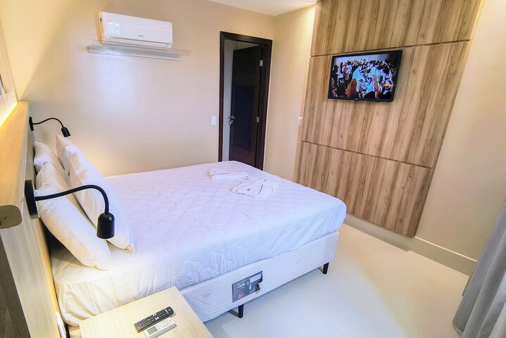 Room 12 of 67