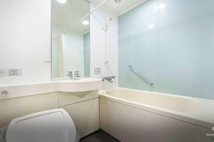 Clean Restrooms