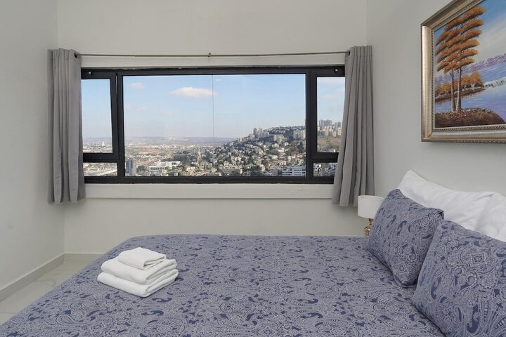 Room 49 of 123