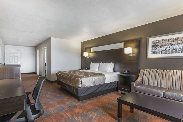 1 King Bed Accessible (6 of 16)