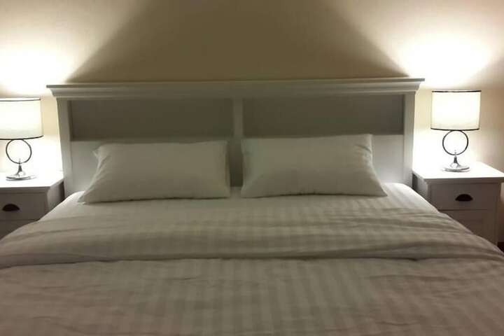 Room 13 of 53