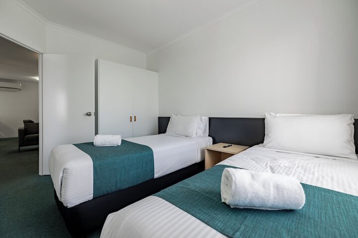 Room 35 of 113