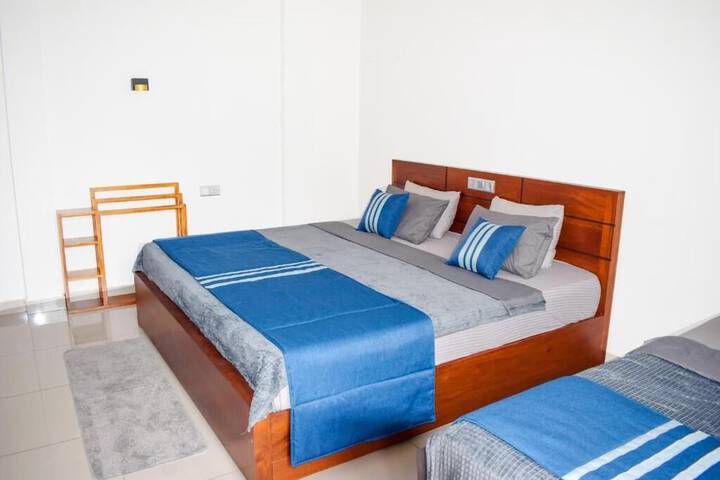 Room 14 of 38