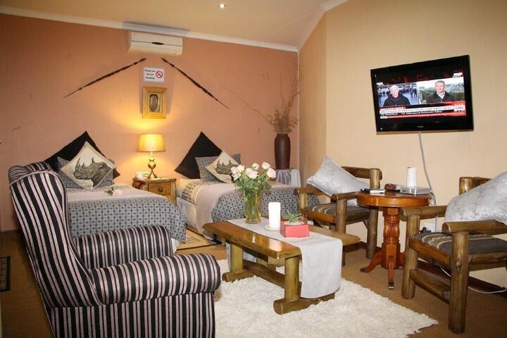 Room 3 of 36