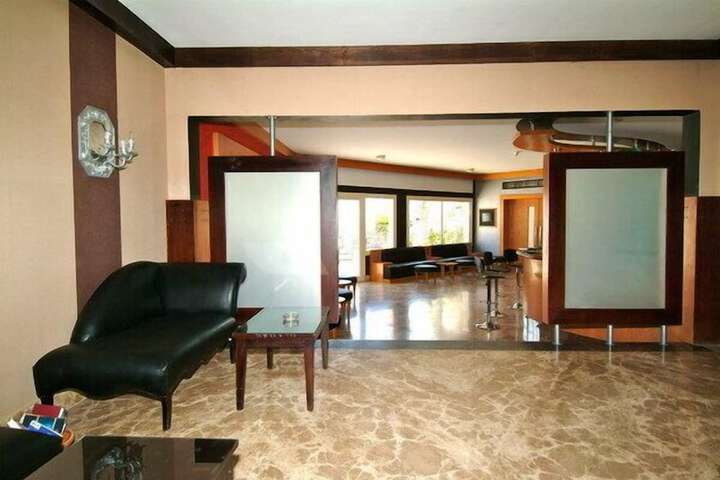 Lobby Entry
