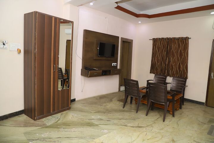 Room 19 of 40