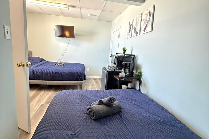 Room 5 of 36