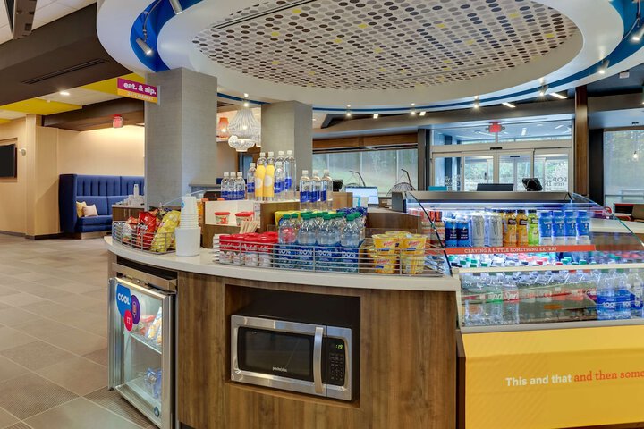 Snack bar