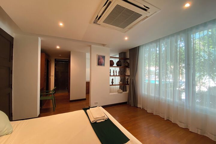 Room 25 of 54