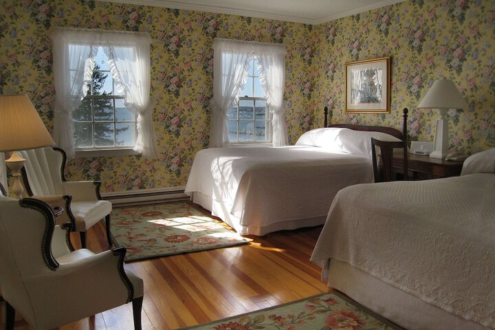 Room 22 of 53