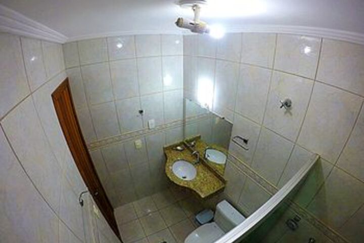 Room 11 of 46