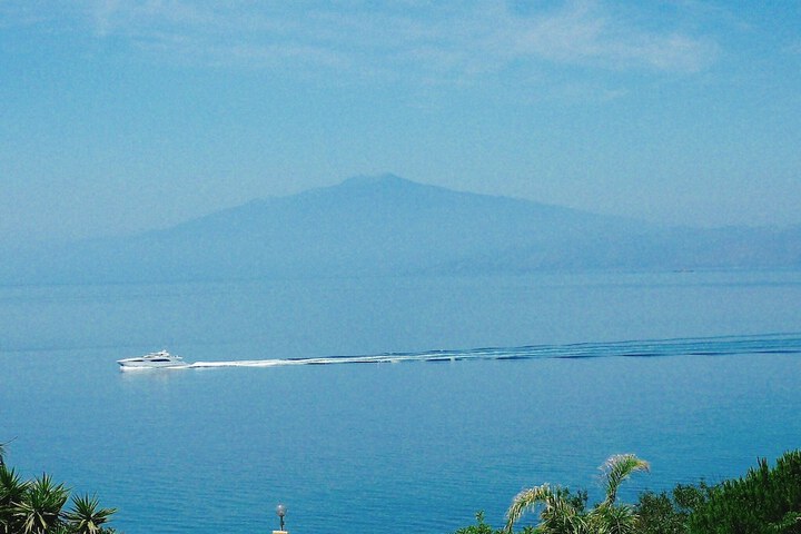 Hotel View 202 of 204