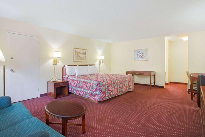 1 King Bed (1 of 2)