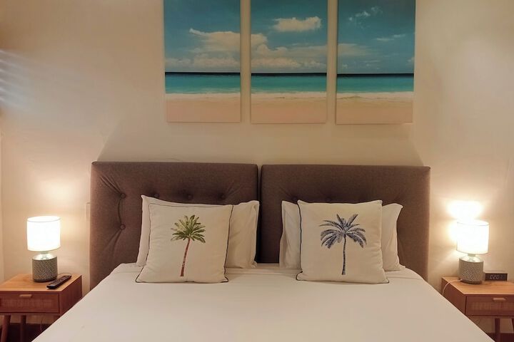 Room 32 of 158