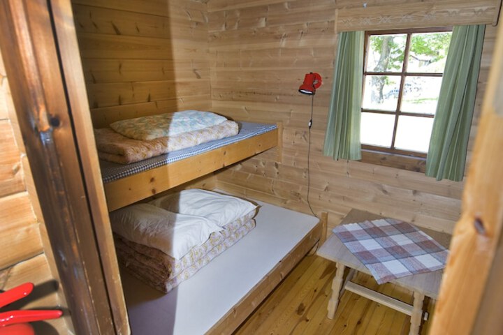 Room 4 of 26