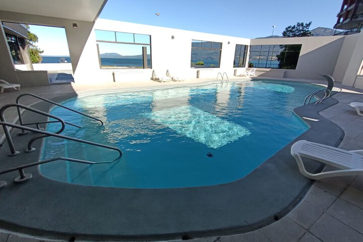 Pool 54 of 126