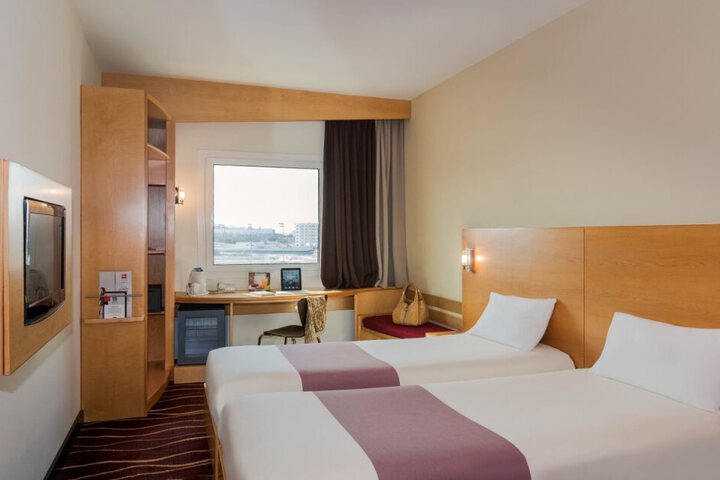 QATAR PALACE HOTEL