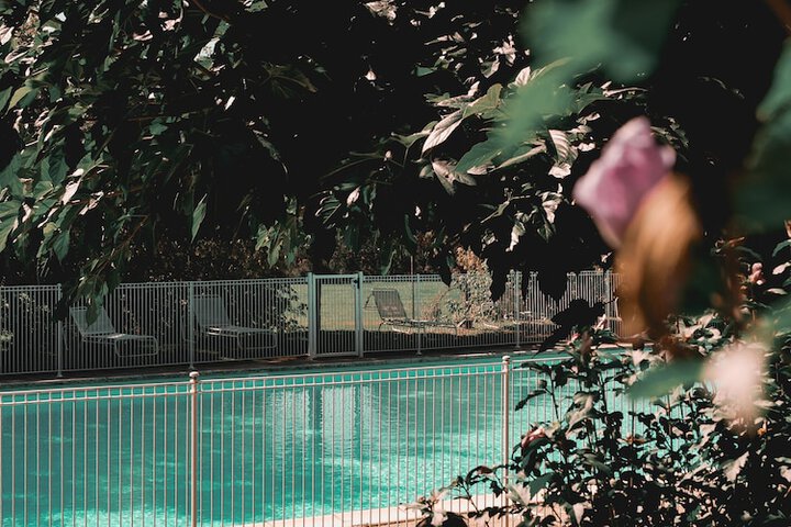 Hotel Pool
