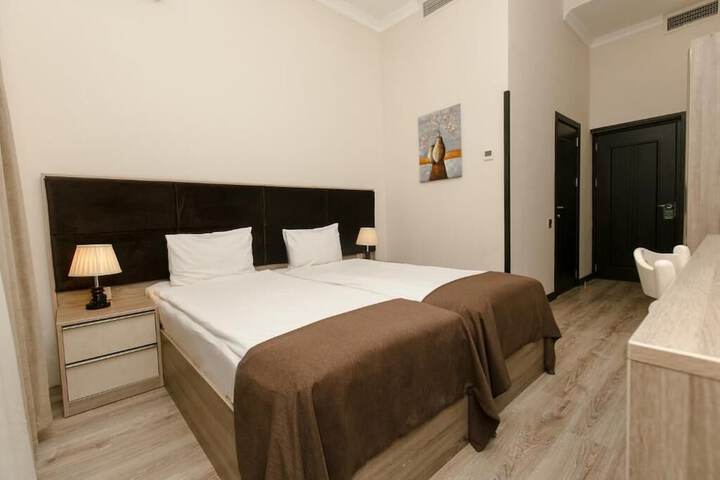 Room 20 of 68
