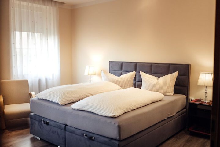 Room 7 of 21