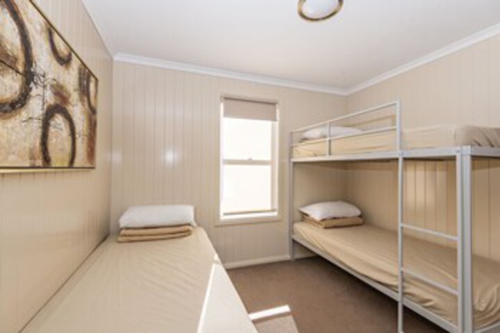 Room 107 of 129