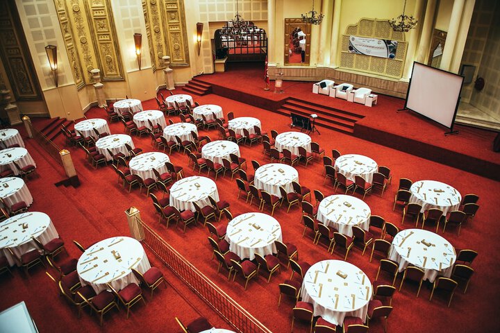 Ballroom/Hall 73 of 82