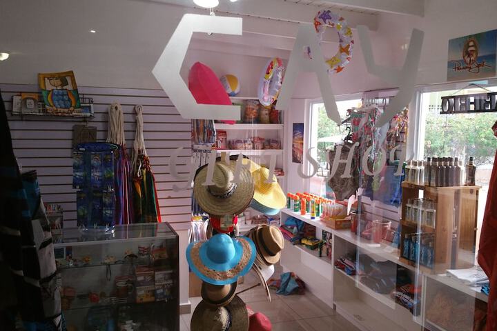Gift Shop 66 of 90