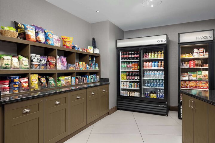Snack bar