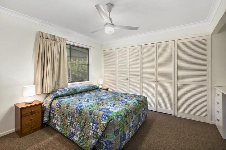 Room 8 of 28
