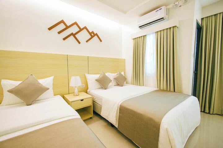 Room 25 of 61