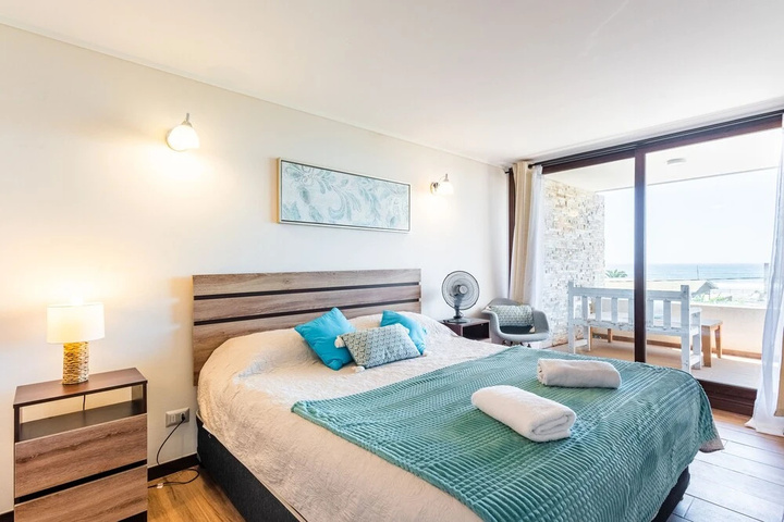 Room 5 of 15