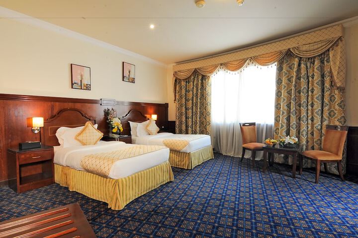 Room 7 of 71