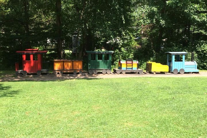 Property Grounds 16 of 23