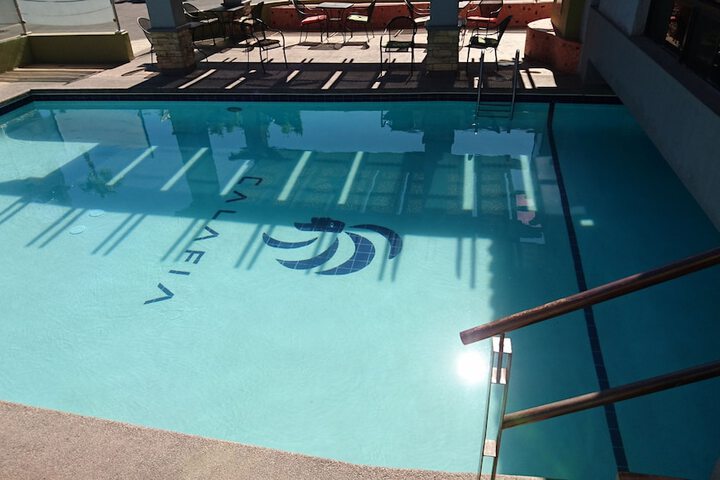 Pool 48 of 64