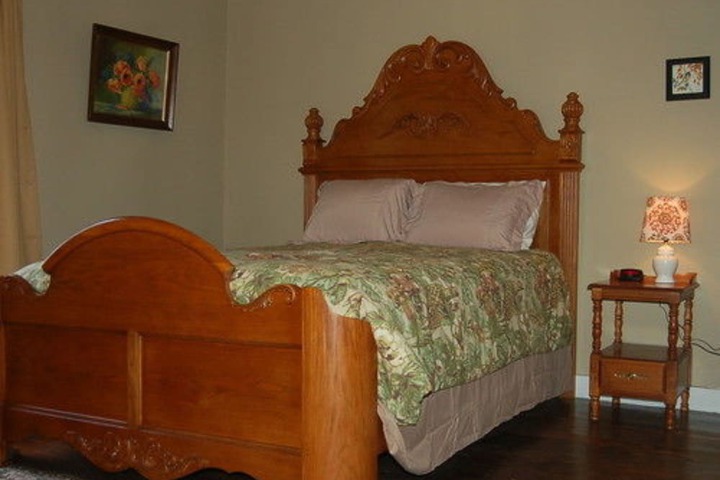 Room 3 of 61