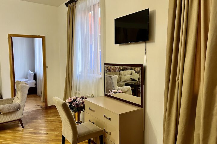 Room 86 of 113