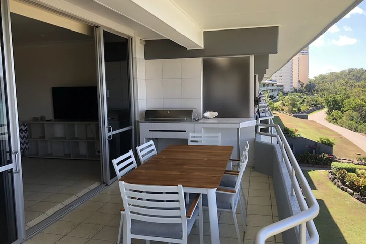 Terrace/Patio 6 of 12