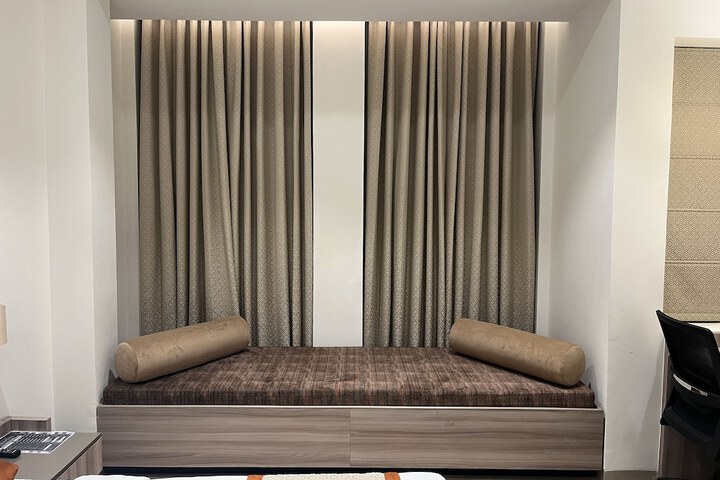 Room 18 of 94