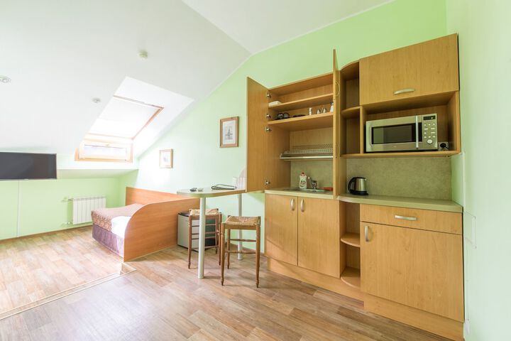 Room 7 of 39