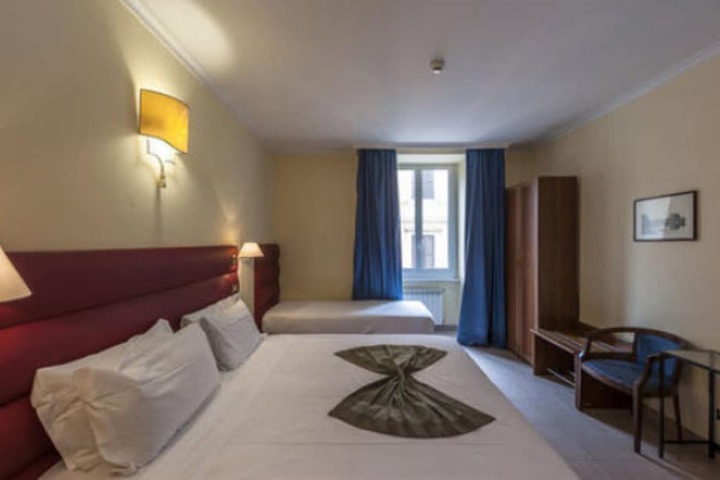 Room 54 of 101