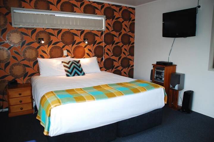 Room 9 of 46