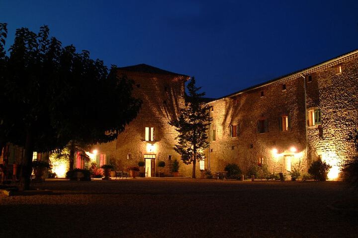 Hotel 4 of 36
