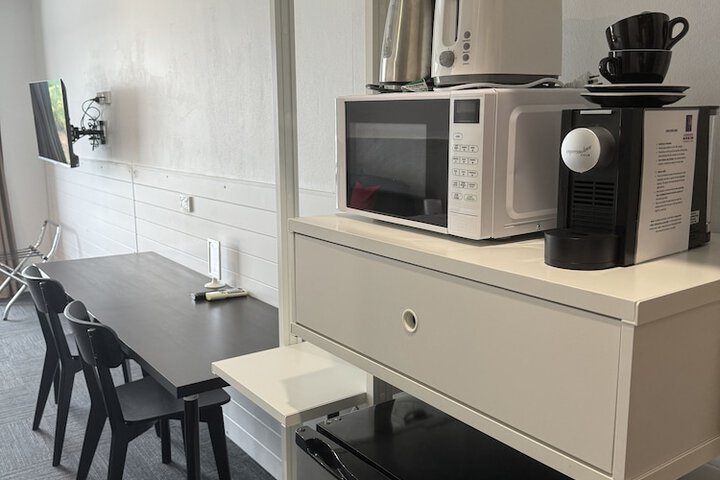 Room 18 of 49