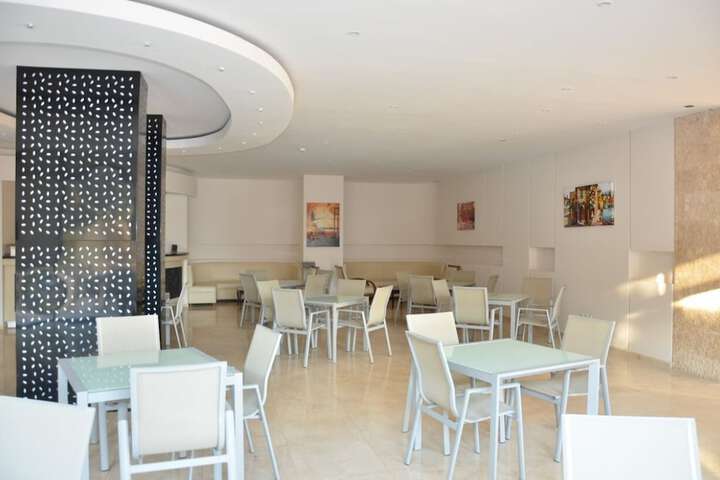Hotel Interior 7 of 49