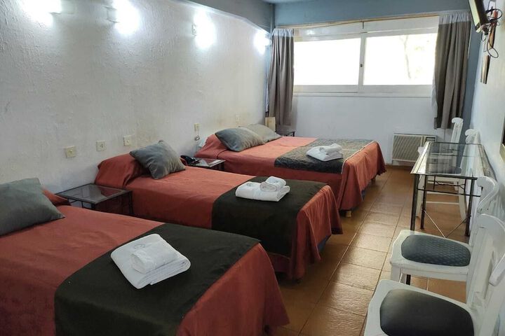 Room 10 of 60