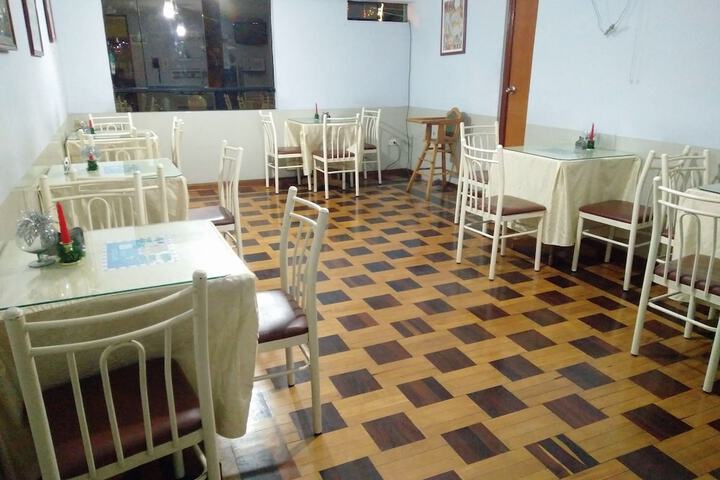 Dining 54 of 74