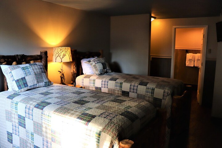 Room 138 of 504