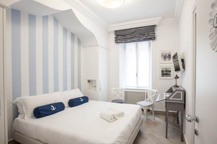 Room 16 of 73