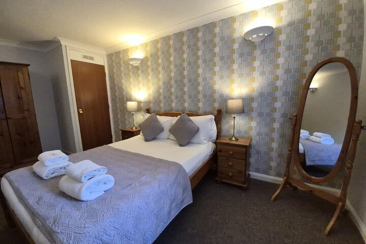 Room 8 of 57