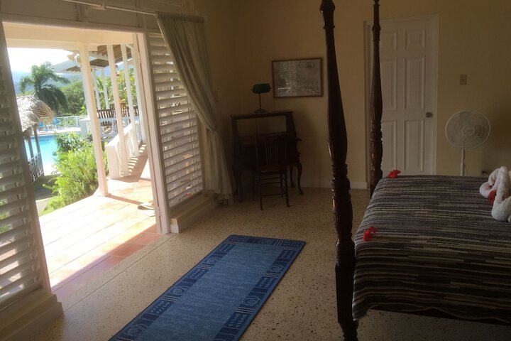 Room 65 of 81